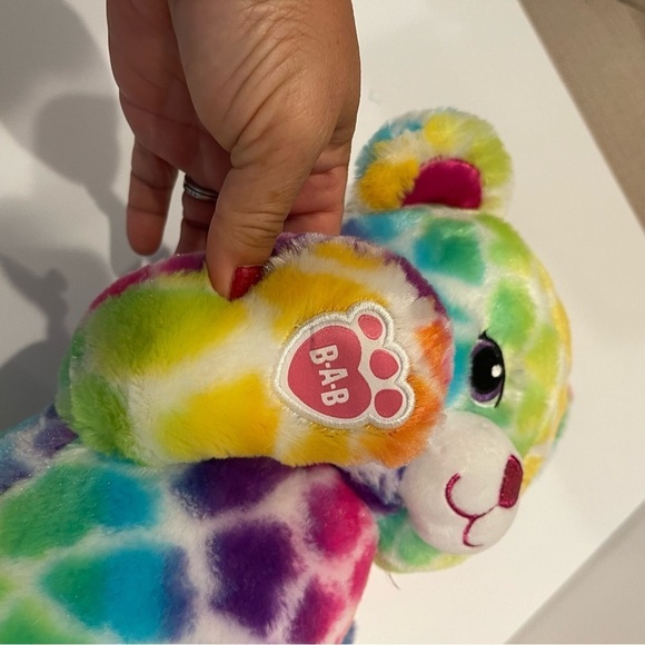 BUILD A BEAR Lisa Frank Rainbow Plush Leopard Cat - Picture 4 of 5